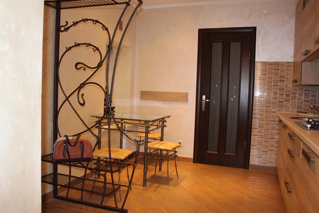 Apartment Roksolana 2 إلفيف المظهر الخارجي الصورة